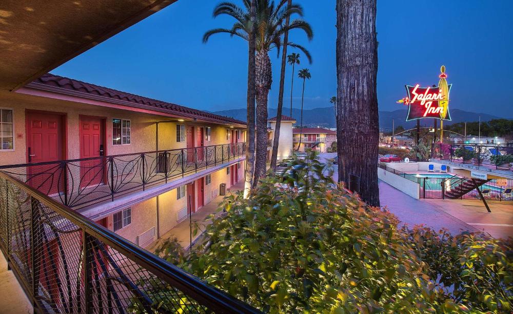 Safari Inn Burbank-Universal, a Coast Hotel